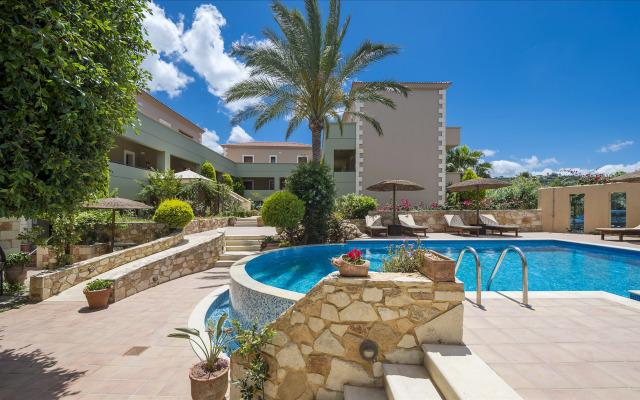 Mistral Hotel - Singles Only