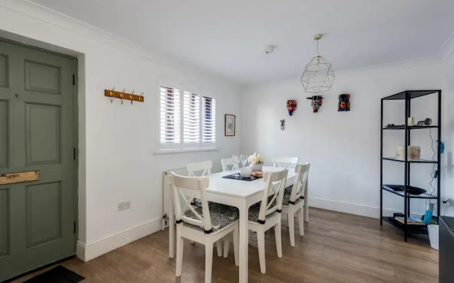 Cosy 2-bedroom Haven in Picturesque Headington
