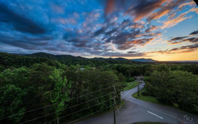 Whispering Pines 113