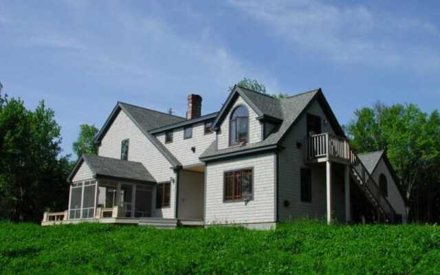 Three Pines Bed and Breakfast