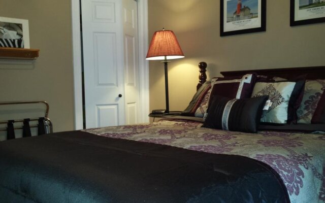 Northwest Lodge Bed & Breakfast