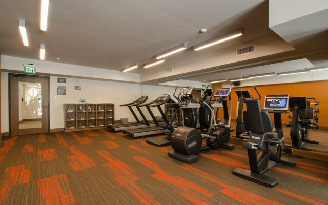 Capitol Hill Suites by Luxe Hubs