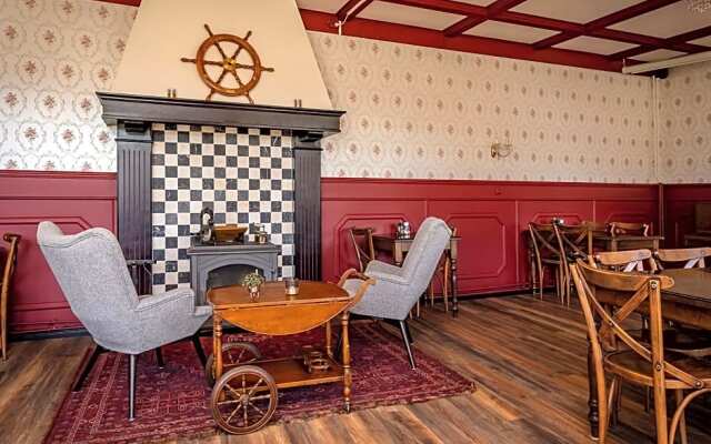 Hotel t Gemeentehuis