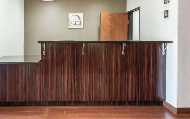 Sleep Inn & Suites Hennessey