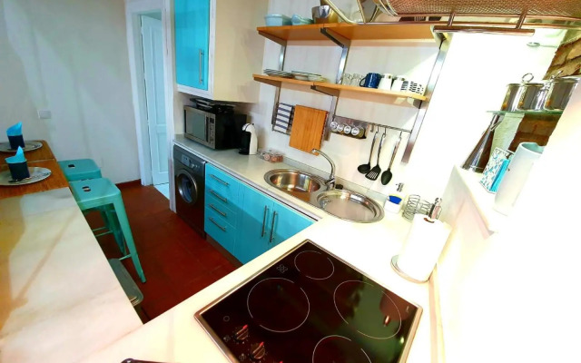 Almocabar Luxury Apartment