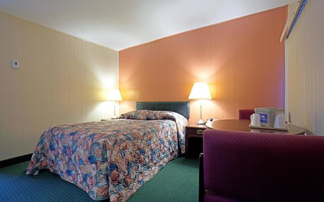 Relax Inn