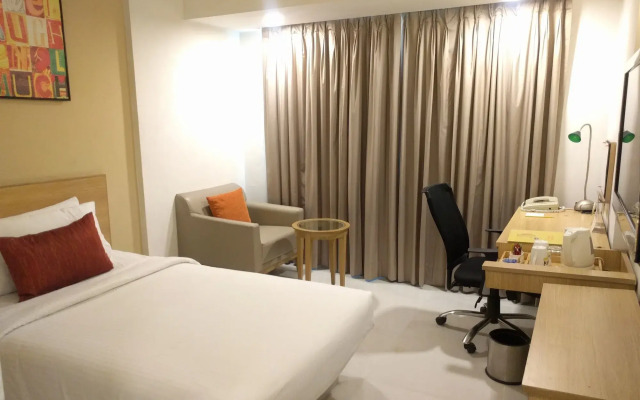 Lemon Tree Hotel, Udyog Vihar, Gurugram