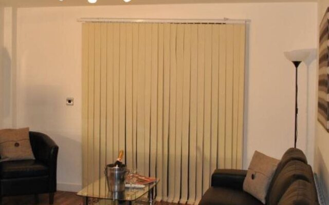 Dreamhouse Apartments Manchester City West