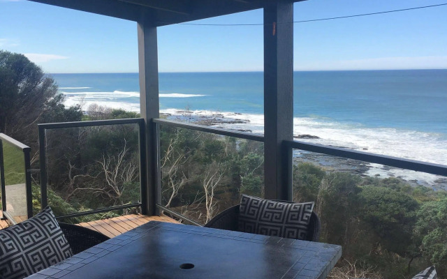 Points South By The Sea