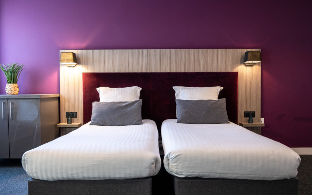 Nemea Appart Hotel Quai Victor Tours Centre