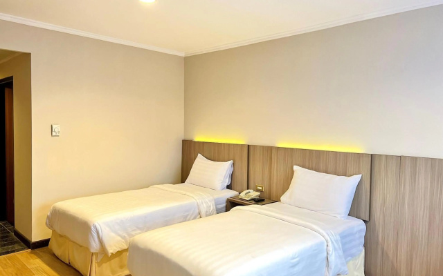 Royal Asia Palembang – Guest Rooms – Palembang