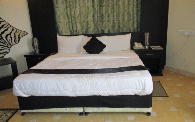 Kingdom Hotel