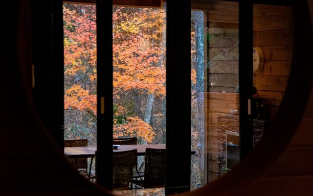 Phoenix Chalets