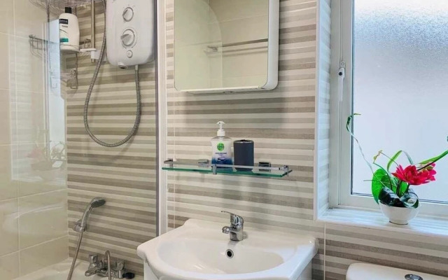 Beechwood Court Self-Catering House