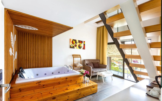 Rhapsody Hotel & Spa Kalkan (+12 Adults only)