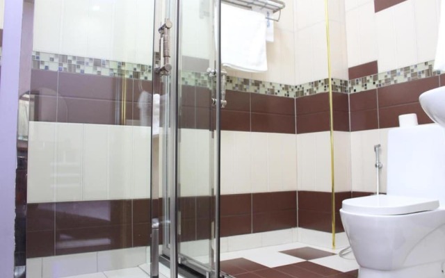 Hera Hotel