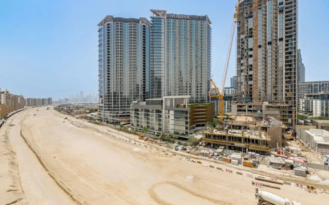 GLOBALSTAY. Azizi Riviera 40