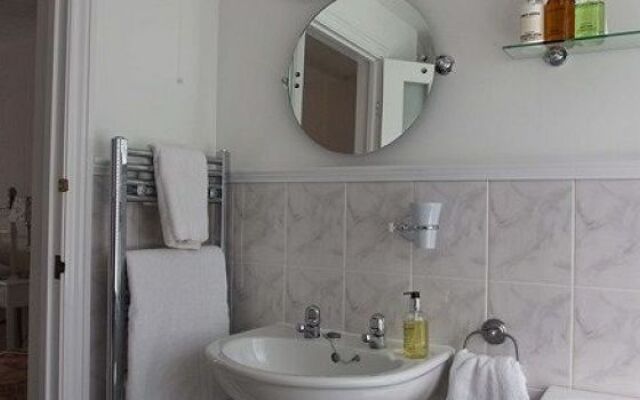 Yeoman's Acre Bed and Breakfast