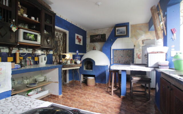 Golfinho Tropical Hostel e Pousada