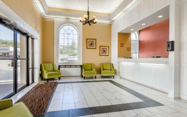 Holiday Inn Express Martinsville