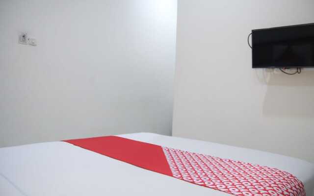 Oyo 964 Bandung Central Guest House