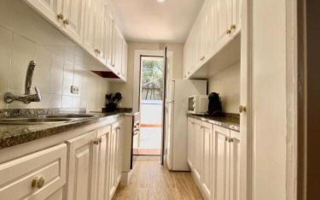 Habitat Barcelona Apartment