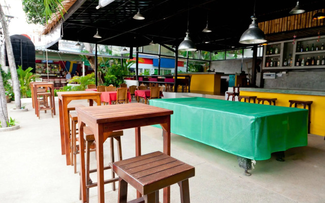 Fullmoon Beach Resort
