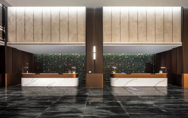 Howard Johnson By Wyndham Guotou Plaza Zigong