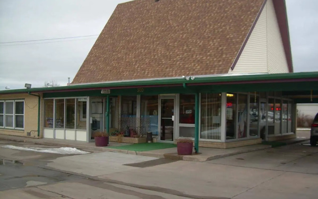 83 Motel