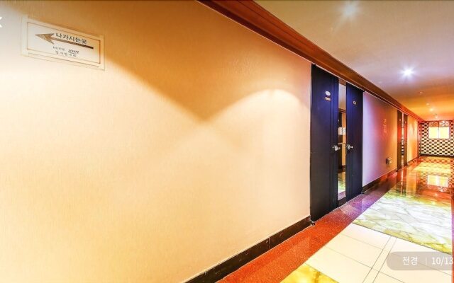 Hyatt Motel