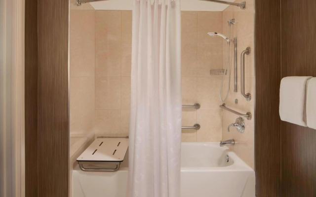 Sheraton DFW Airport Hotel