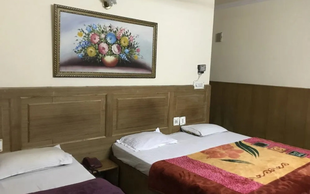 Hotel Jyoti Deluxe
