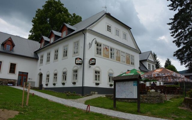 Hotýlek u Pekina