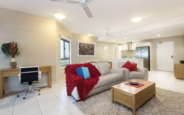 Darwin Executive Suites & FREE CAR