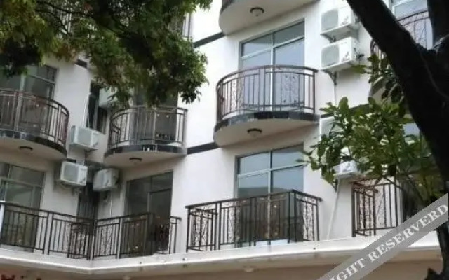 Junyi Hotel (Weizhou Island)