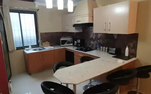 Seaview Yanahita 3 Bedrooms Apart With Common Pool