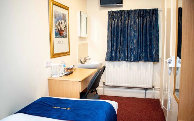 Royal Square Hotel - BHX & NEC