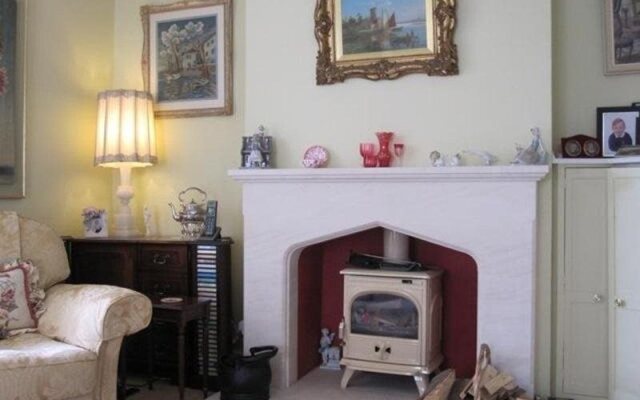 Blandford House B&B