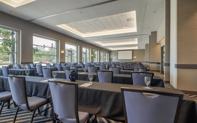 Hyatt Centric Chicago Ohare