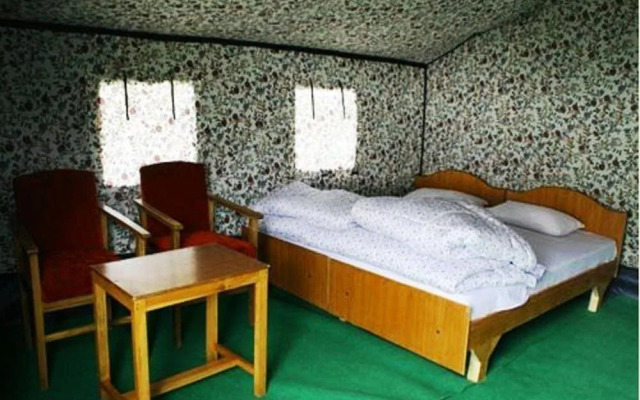 Cold Desert Camp