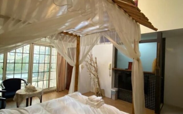 Yilian Fengqing Homestay