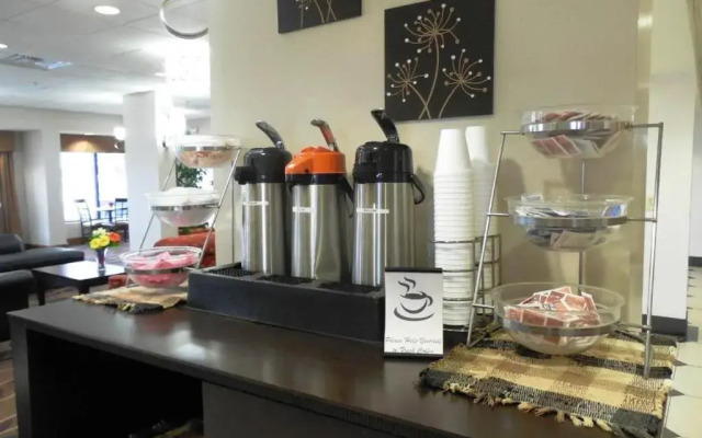 Motel 6 Pine Bluff, AR