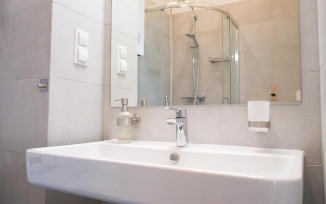 Nadland Apartments B7