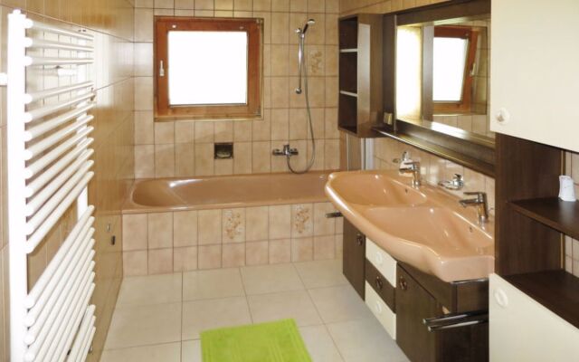 Holiday Home Eberharter Zell Am Ziller