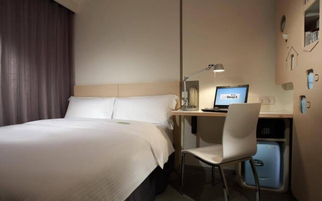 Just Sleep Hotel Linsen (Quarantine Hotel)