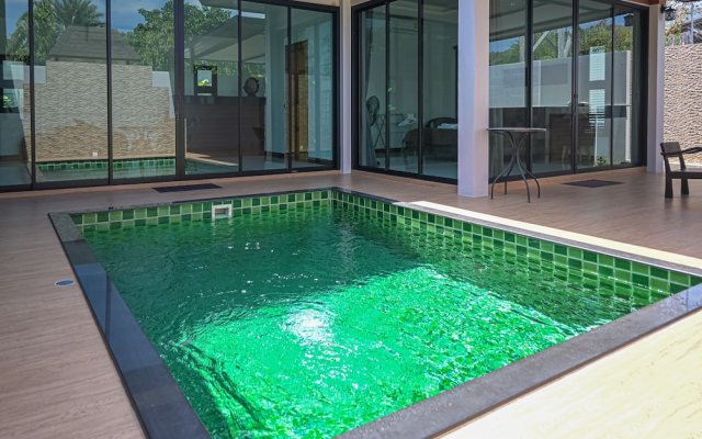 Nice House Pool Villa Phuket