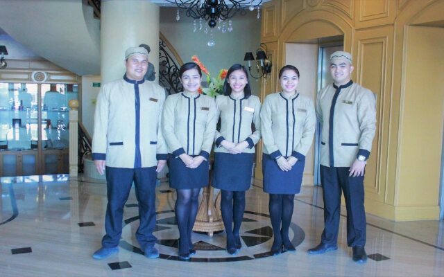 The Grand Dame Hotel