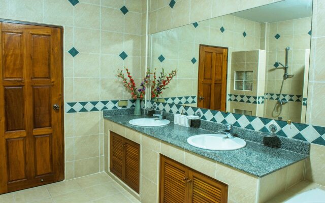 LPC Holiday Villa