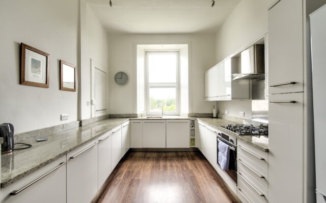 Lovely Apartment For 4 Guests, Close To Arthur's Seat