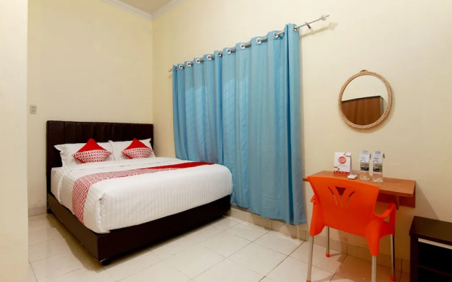 Almonsari Residence by OYO Rooms